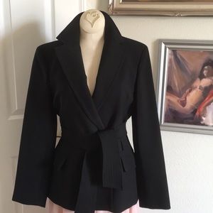 BCBG Maxazria size 6 lined black jacket .